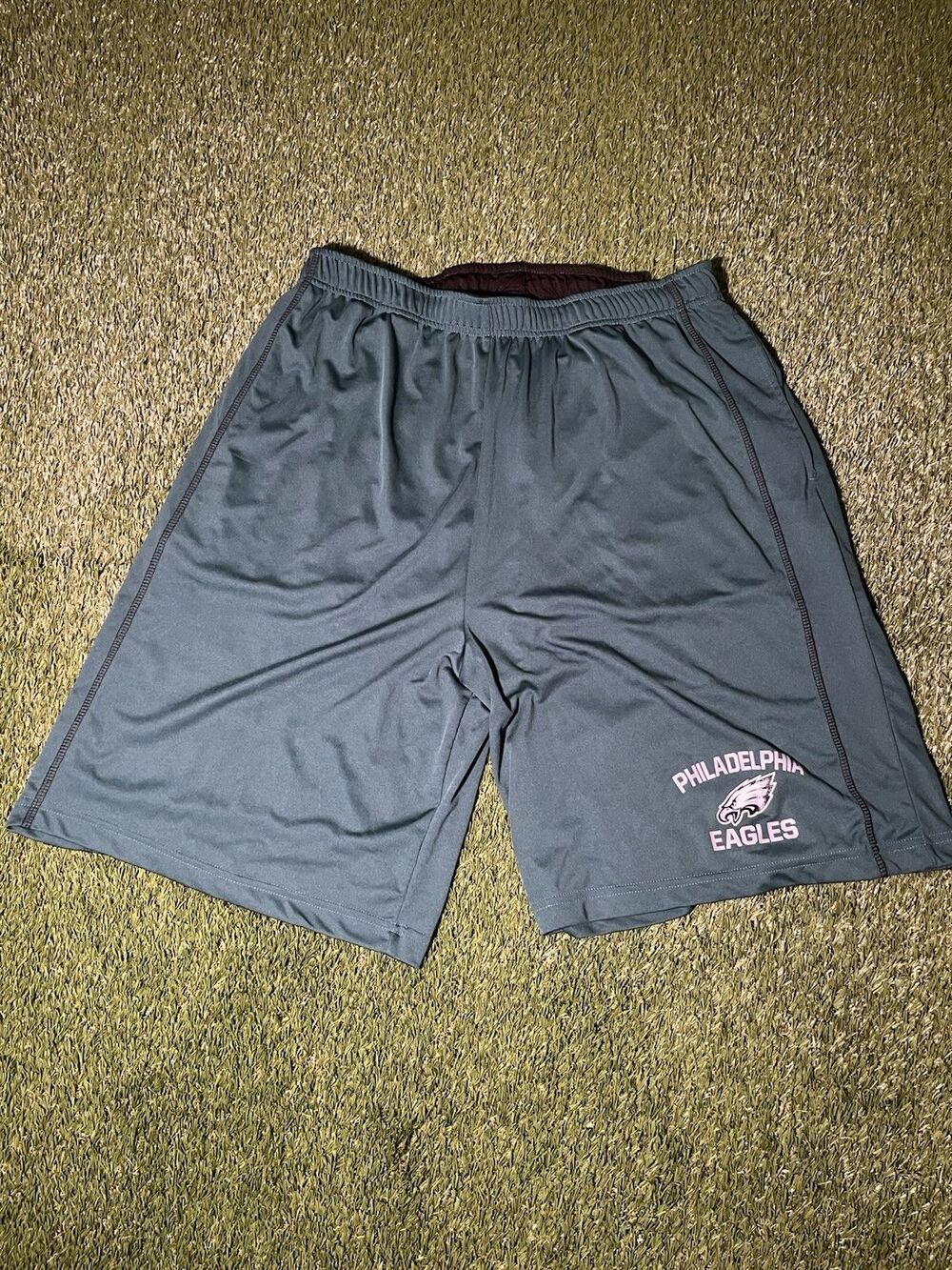 NFL Team Apparel Philadelphia Eagles NFL Football Green Shorts XL Official
